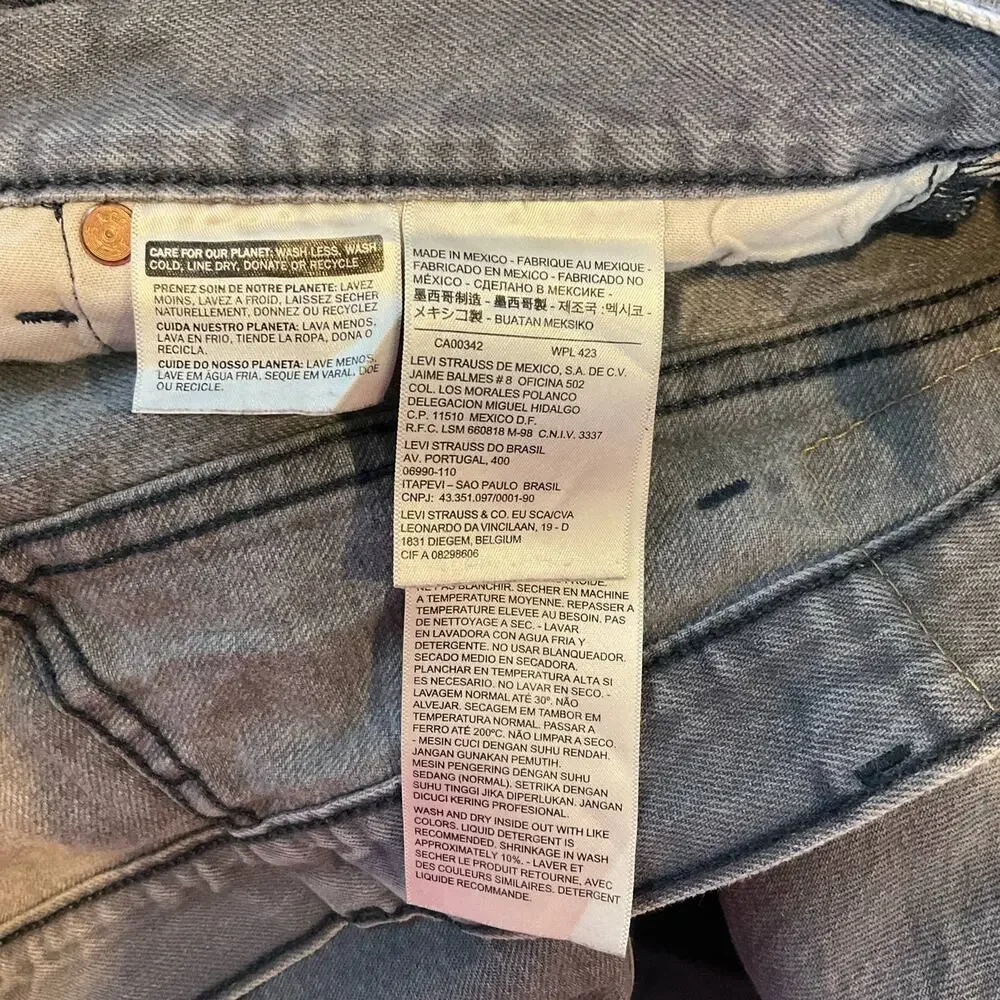 Levi’s‎ 501's Jeans Gray Men’s Size 40x32 Button Fly